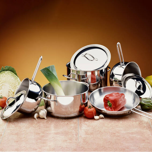 7 Benefits of Eating In Steel Utensils.